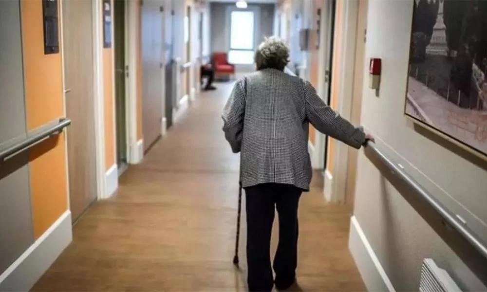 Θεσσαλονίκη: Ποινική δίωξη σε βαθμό κακουργήματος για το θάνατο 36 ηλικιωμένων σε γηροκομείο στο Ασβεστοχώρι